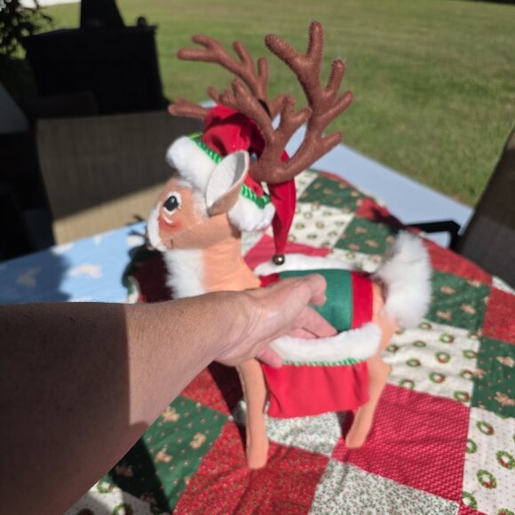 18" Tall Annalee Posable Christmas Reindeer Santa‎ Hat Pockets Figure 2006 - Picture 8 of 10
